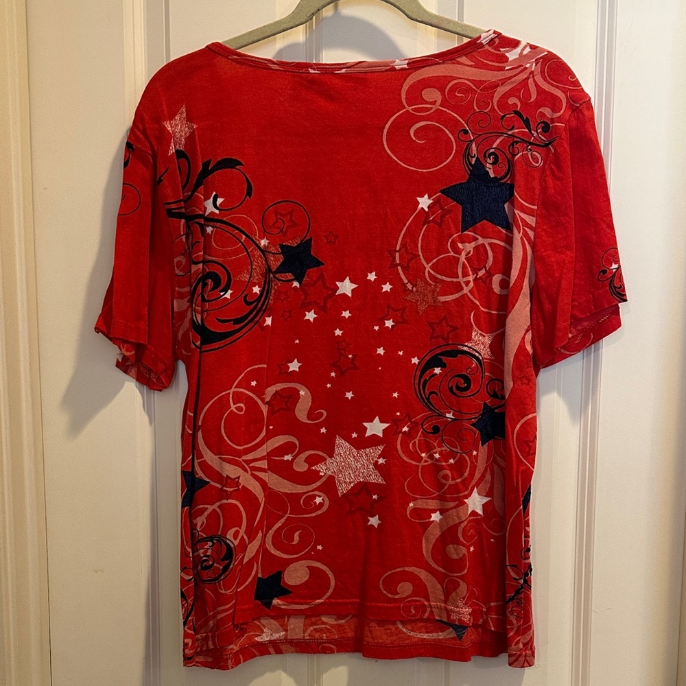Collectors Etc. Red and Blue Starry Short Sleeve Top - Picture 3 of 3